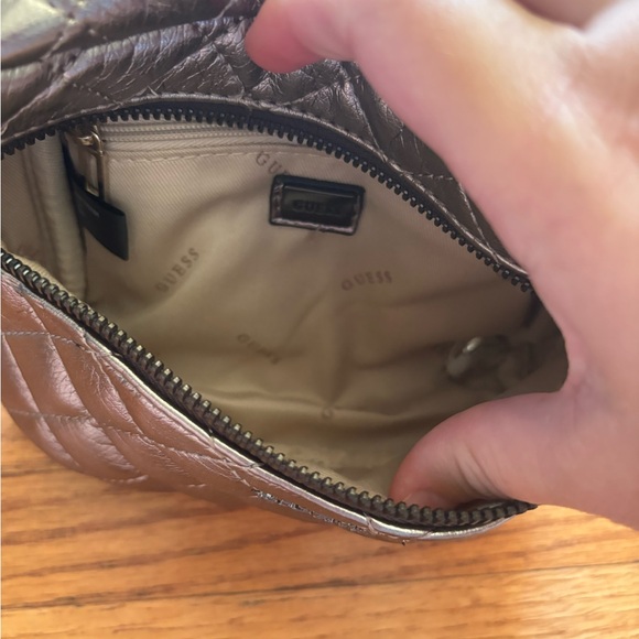 Guess belt bag - Picture 2 of 3